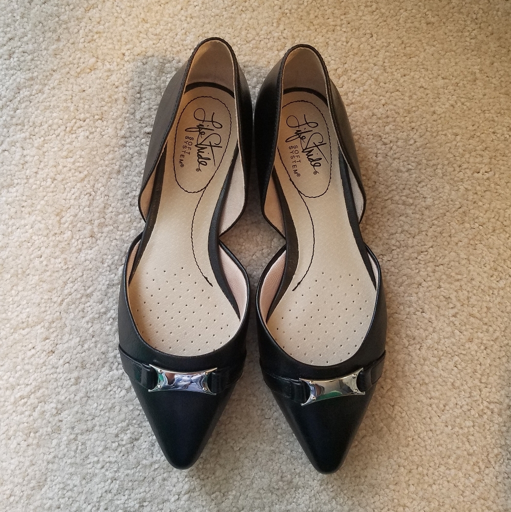 LIFESTRIDE Women's Retta Flat